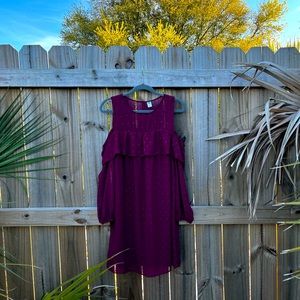 Cold shoulder long sleeved dress